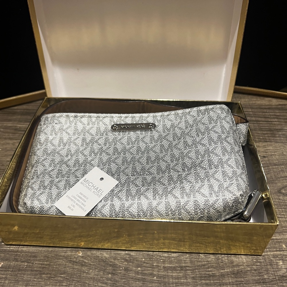 NIB MICHAEL Michael Kors 45” Belt Bag Waist Pack Crossbody Silver Monogram